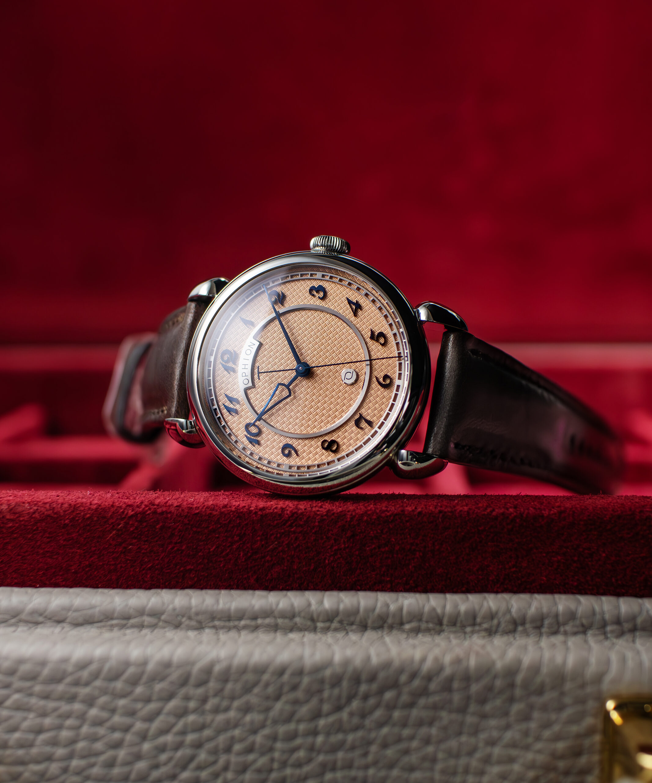 OPHION 786 VELOS Guilloche Salmon – Chrono Theory – クロノセオリー
