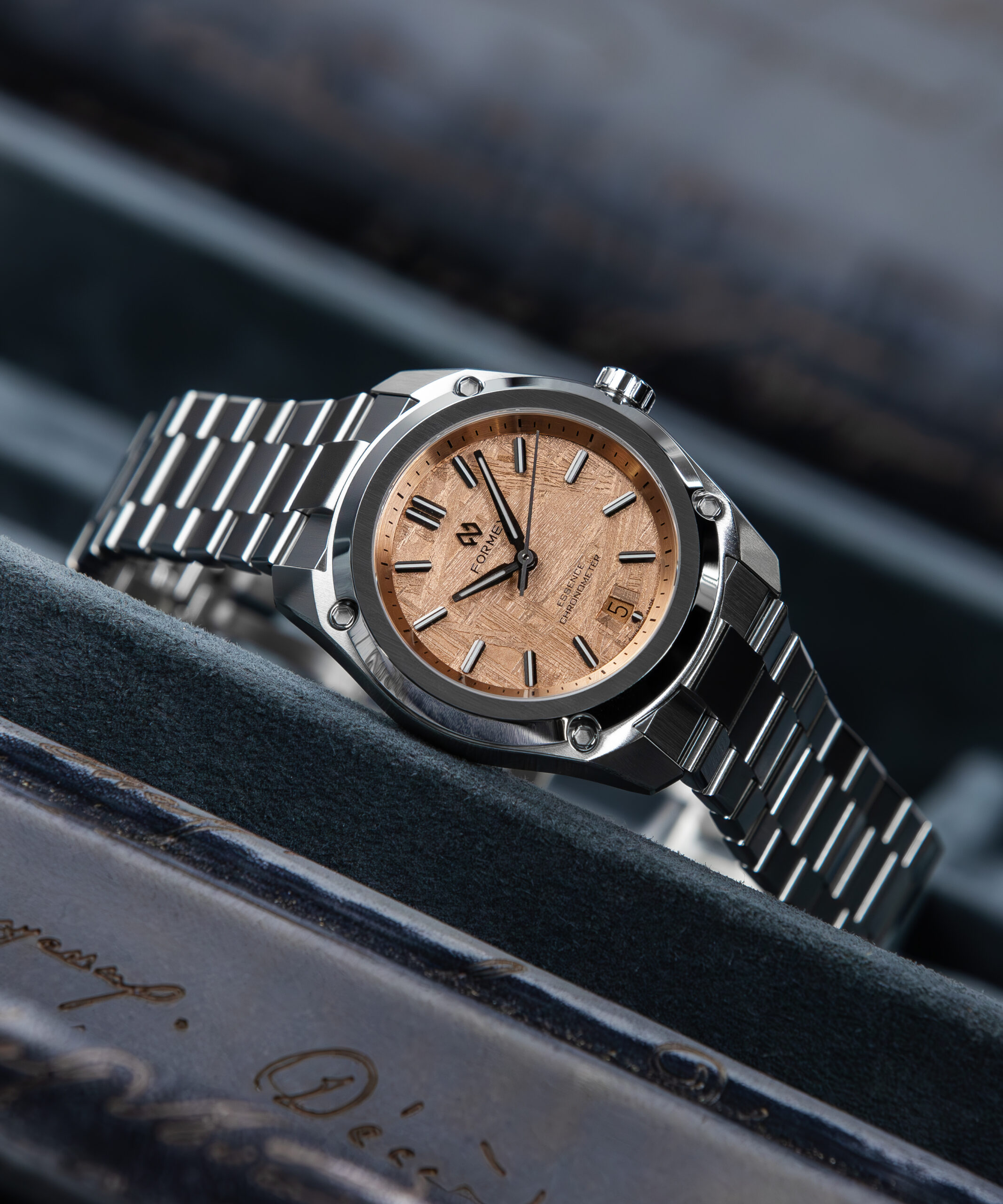 FORMEX ESSENCE 39 SPACE GOLD – Chrono Theory – クロノセオリー